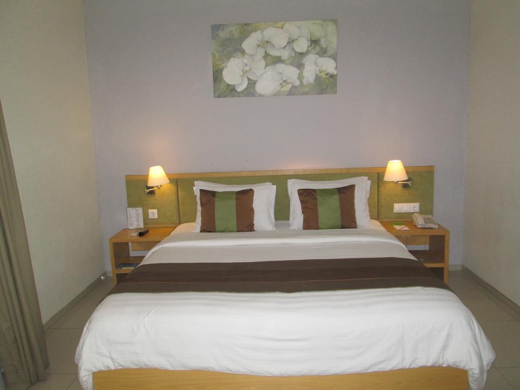 Hotel Anggrek Gandasari Bandung Eksteriør bilde
