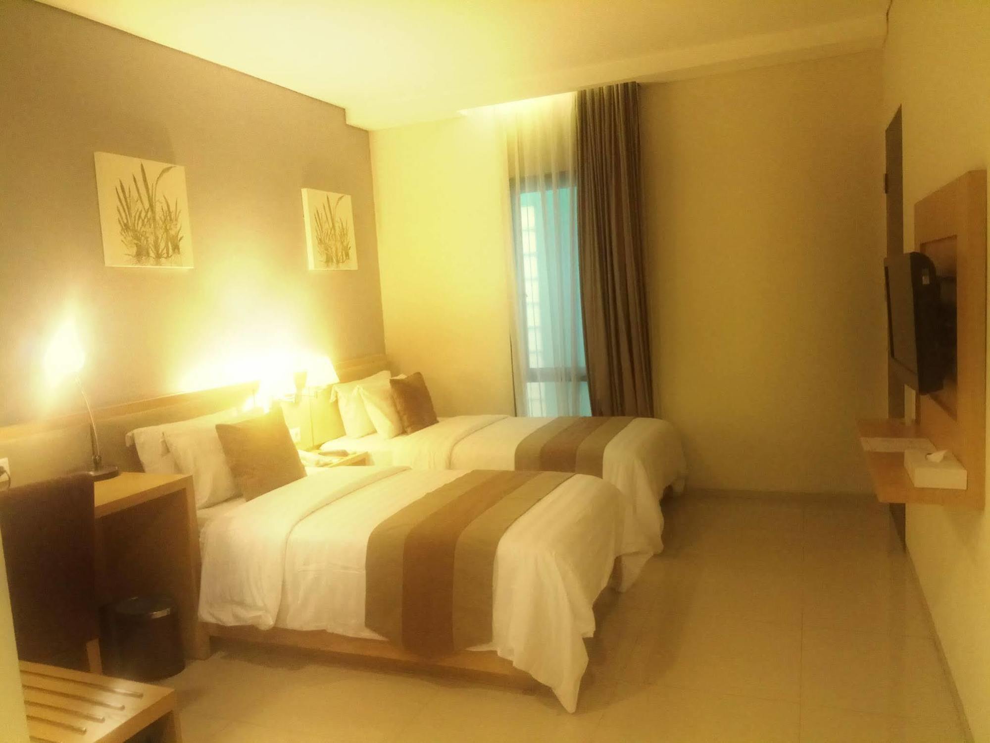 Hotel Anggrek Gandasari Bandung Eksteriør bilde