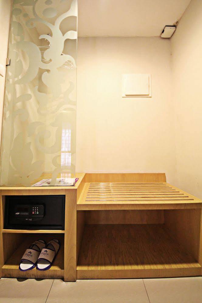 Hotel Anggrek Gandasari Bandung Eksteriør bilde